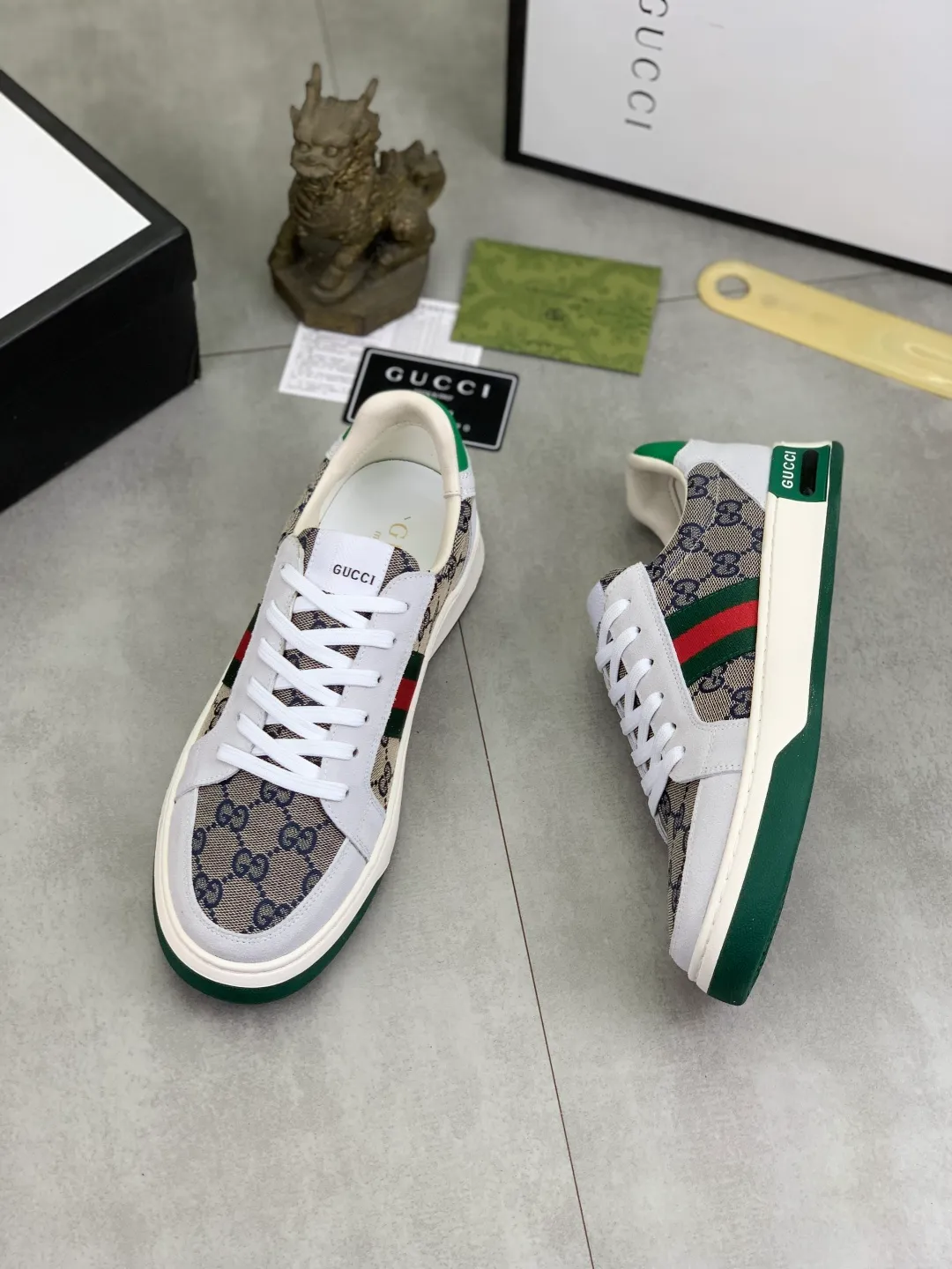 Men's men's shoes 💰P420💰【New model】 🆘 The latest model from Gucci official website🎁Classic casual and fashionable men's shoes👟Best model💥The style is simple and elegant, exclusive for trendy men. Unique official website latest brand elements👑Gucci original decoration, fashionable and generous, the fabric is made of original soft calfskin➕Comfortable soft pigskin lining ✅Wear-resistant rubber outsole specified on the official website_Full of elasticity, the classic model taken at the counter 🎬Color: 3️⃣colors available😍Number of codes: 38-44 (45 46 customized)